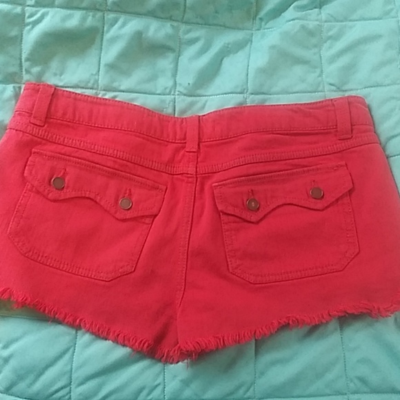 💜5/$25💜 Forever 21 size 30 shorts. - Picture 1 of 3